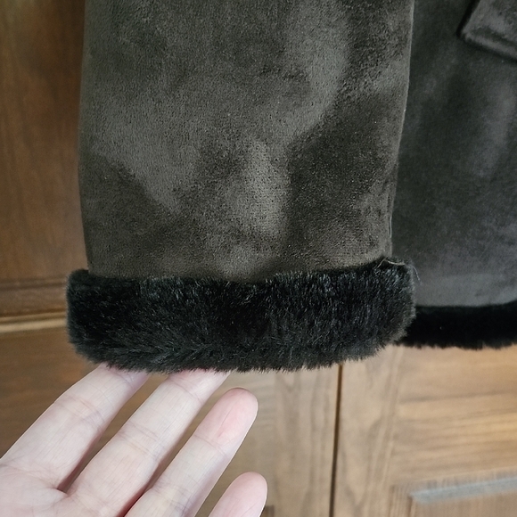 Gallery Brown Faux Fur Lined Coat Button Closure Women's Size XL - Picture 5 of 10